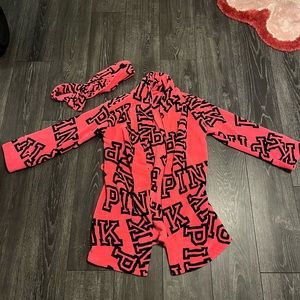 PINK/victoria’s Secret robe